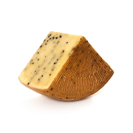 PECORINO BUCARO PEPATO GLORIA AURICCHIO 1/4 (KG)*